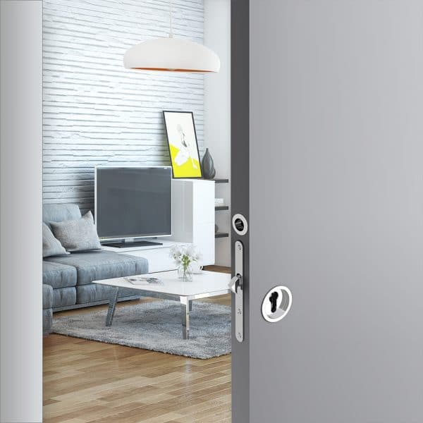 Ambiance image of our mortise lock for Yale cylinder - Steel with chrome finish 2